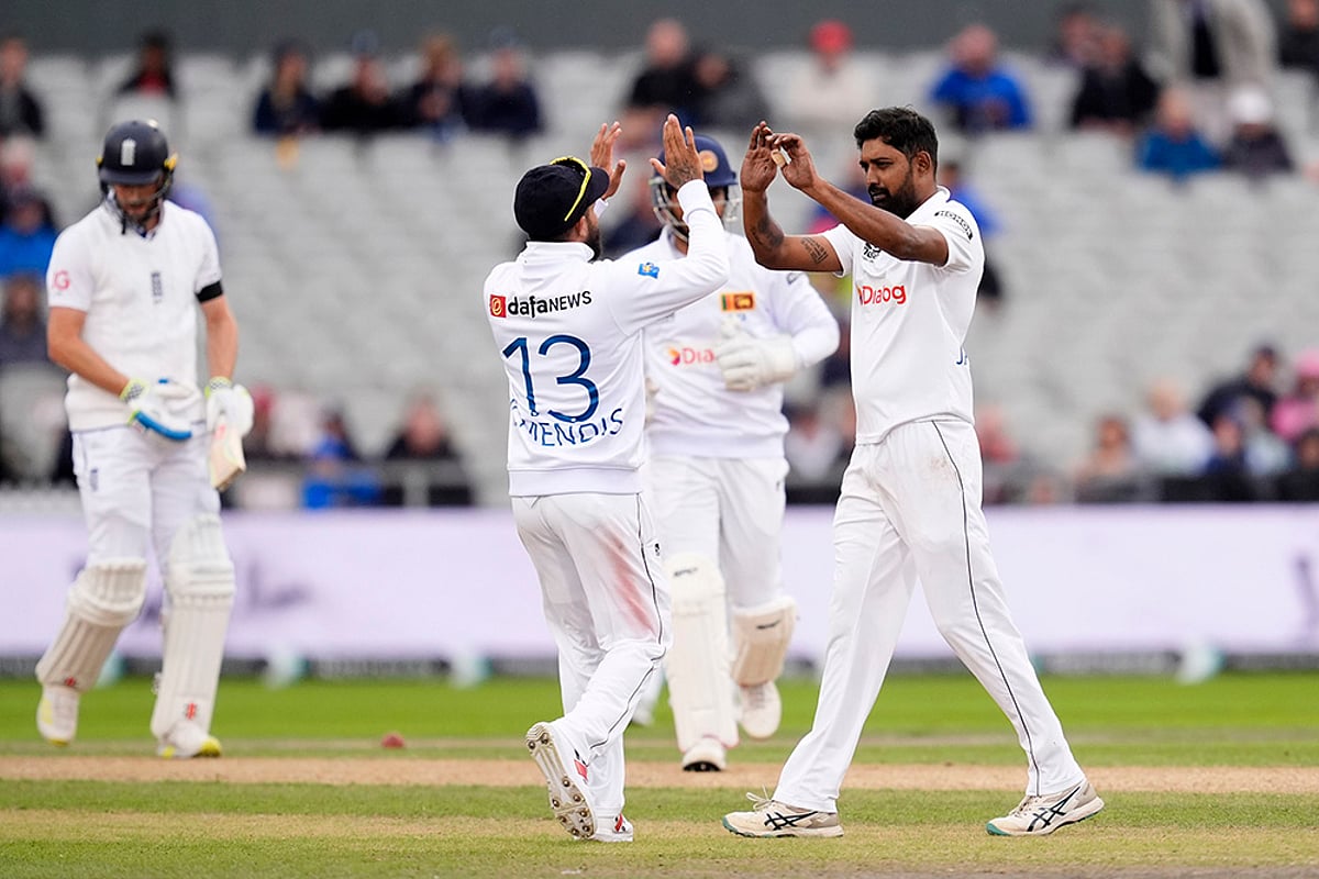 England vs Sri Lanka 1st Test, 2nd Day_Sri Lanka's Prabath Jayasuriya celebrates Chris Woakes wicket